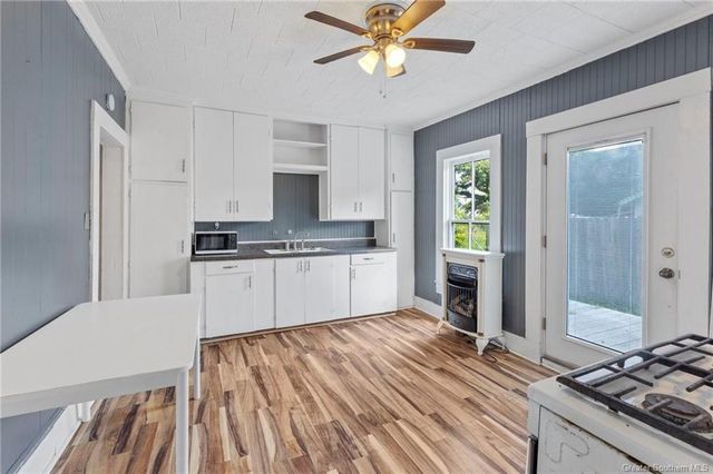 606 E Center Street, Dequincy, LA 70633