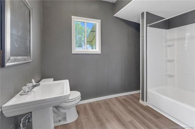 606 E Center Street, Dequincy, LA 70633