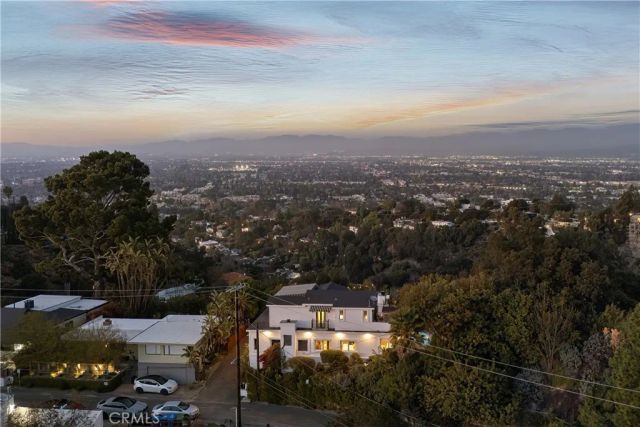 3642 Alta Mesa Drive, Studio City, CA 91604