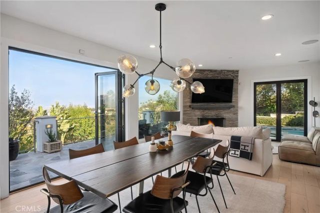 3642 Alta Mesa Drive, Studio City, CA 91604