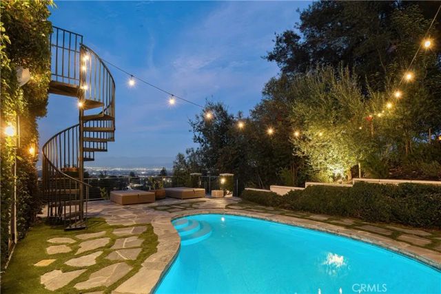 3642 Alta Mesa Drive, Studio City, CA 91604