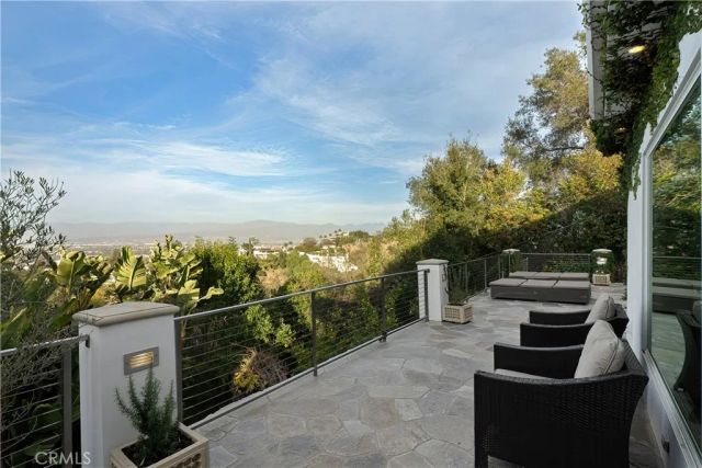 3642 Alta Mesa Drive, Studio City, CA 91604