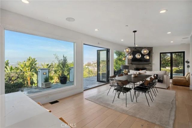 3642 Alta Mesa Drive, Studio City, CA 91604