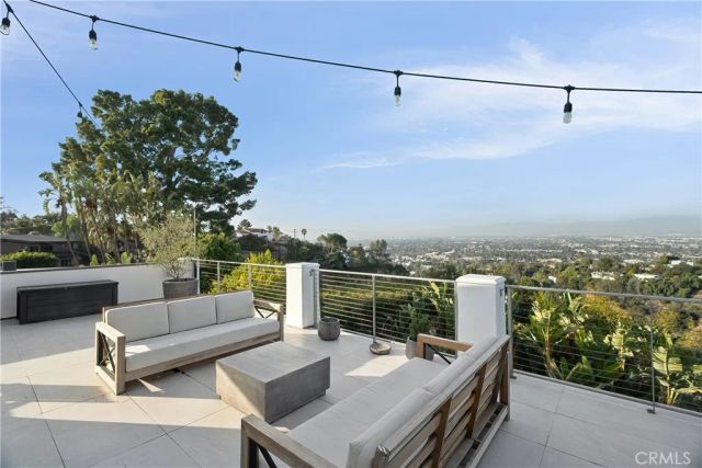 3642 Alta Mesa Drive, Studio City, CA 91604