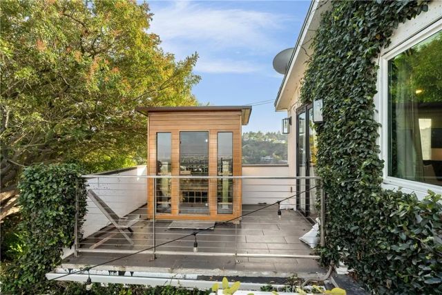 3642 Alta Mesa Drive, Studio City, CA 91604