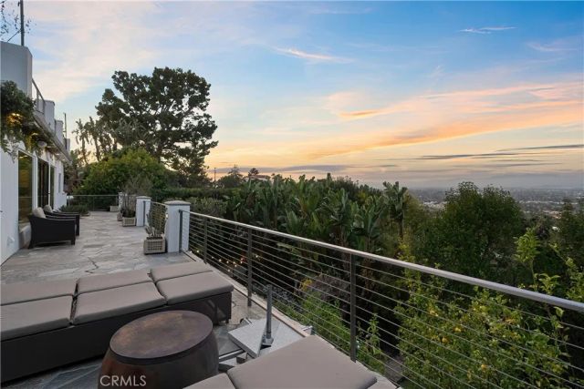 3642 Alta Mesa Drive, Studio City, CA 91604