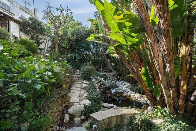 3642 Alta Mesa Drive, Studio City, CA 91604