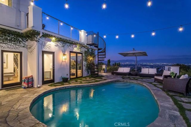 3642 Alta Mesa Drive, Studio City, CA 91604