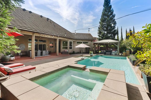 4502 Copperwood Dr, Granite Bay, CA 95746