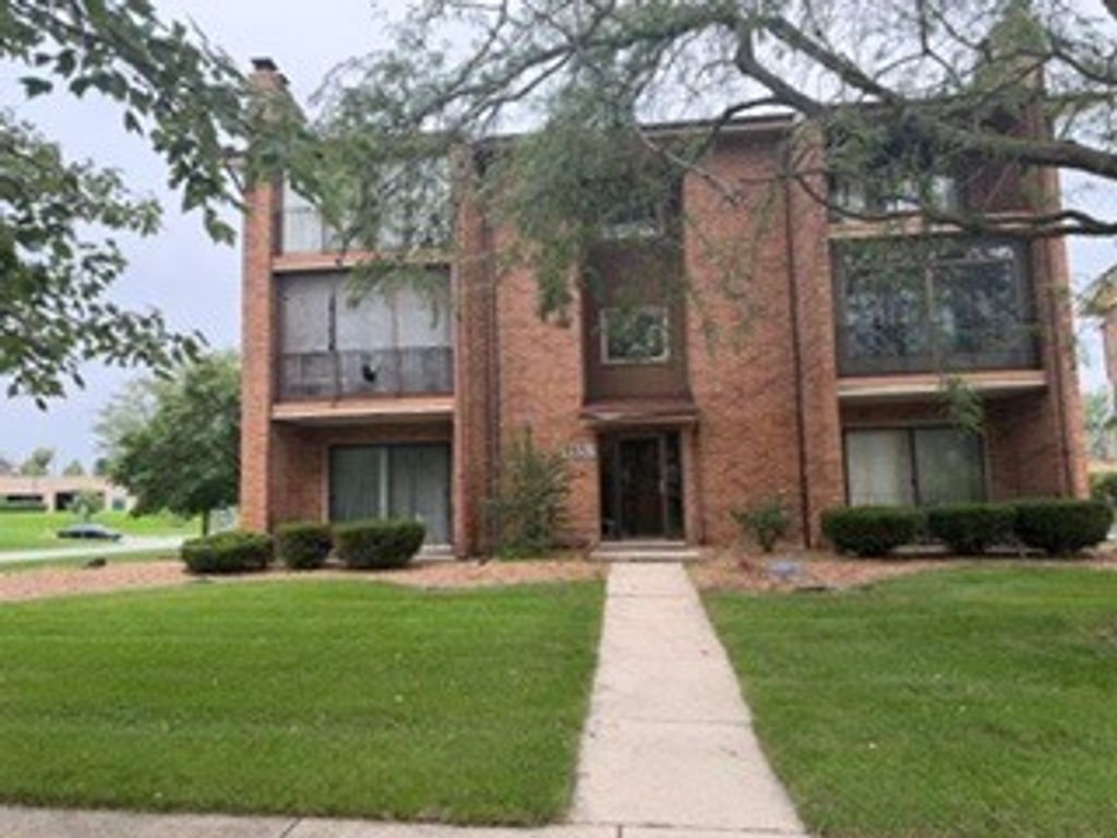 9950 Treetop Drive 1W, Orland Park, IL 60462 — exterior