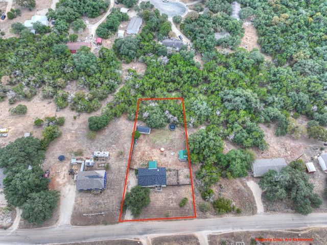 859 Morningwood DR, San Marcos, TX 78666