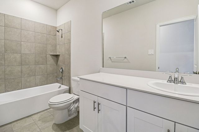 2202 Rannoch Street, Sherman, TX 75092