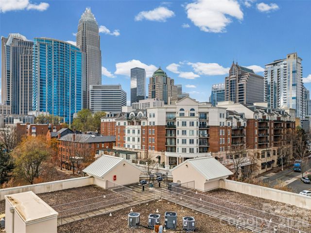 405 W 7th Street 508, Charlotte, NC 28202