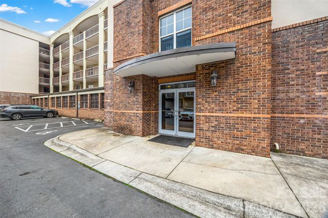 405 W 7th Street 508, Charlotte, NC 28202