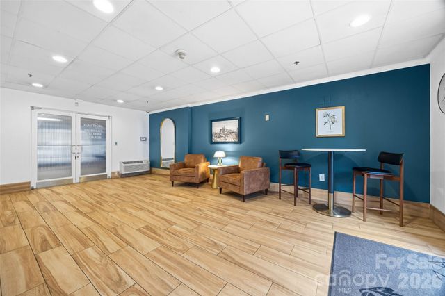 405 W 7th Street 508, Charlotte, NC 28202