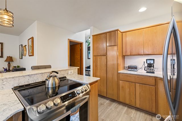 716 S N Street, Port Angeles, WA 98363