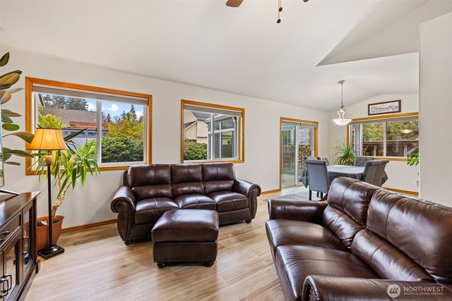 716 S N Street, Port Angeles, WA 98363