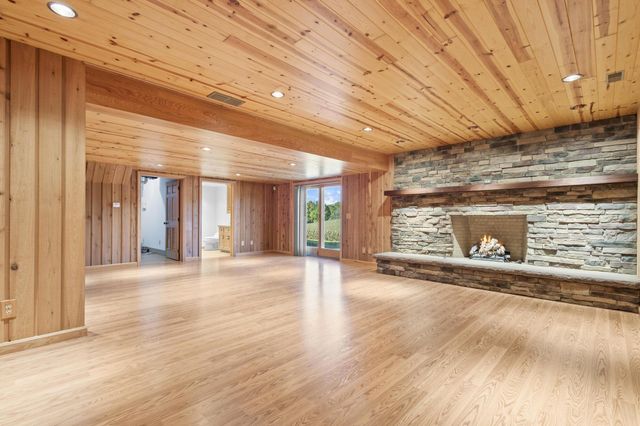 15159 Monroe Mills Road, Mount Vernon, OH 43050