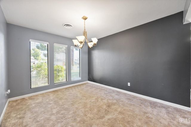 6417 Olympia Drive, Bakersfield, CA 93309