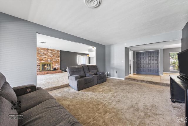 6417 Olympia Drive, Bakersfield, CA 93309