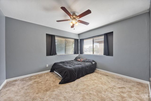 6417 Olympia Drive, Bakersfield, CA 93309