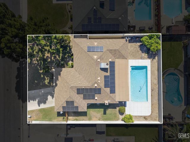 6417 Olympia Drive, Bakersfield, CA 93309