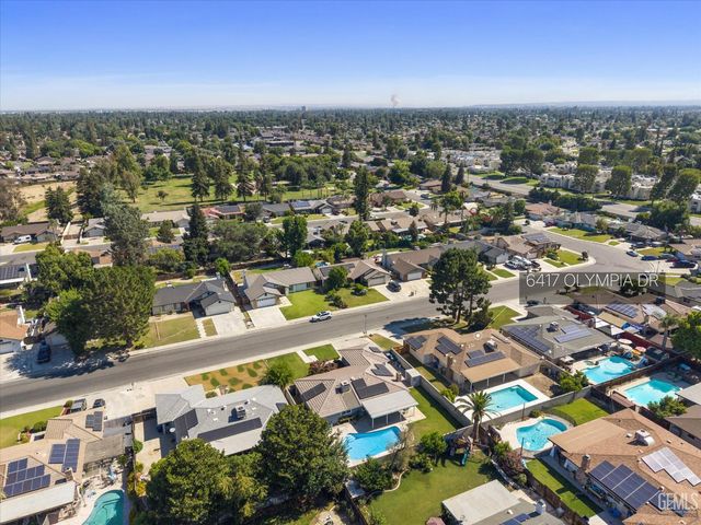 6417 Olympia Drive, Bakersfield, CA 93309