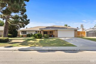 6417 Olympia Drive, Bakersfield, CA 93309
