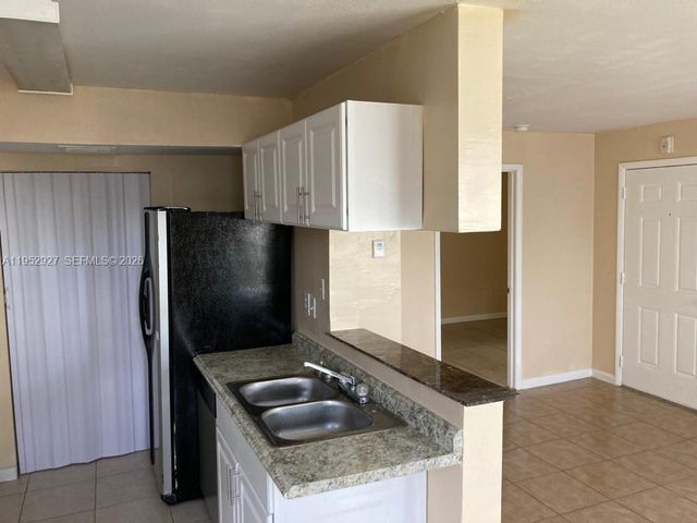 8705 NW 39th St 0, Sunrise, FL 33351