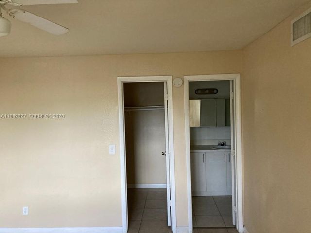 8705 NW 39th St 0, Sunrise, FL 33351