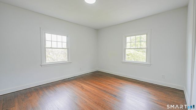 24 Sunfield Circle, Waterbury, CT 06708