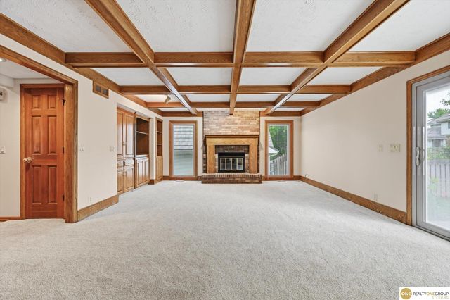 1693 S 153rd Street, Omaha, NE 68144