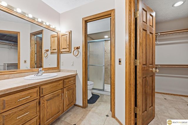 1693 S 153rd Street, Omaha, NE 68144