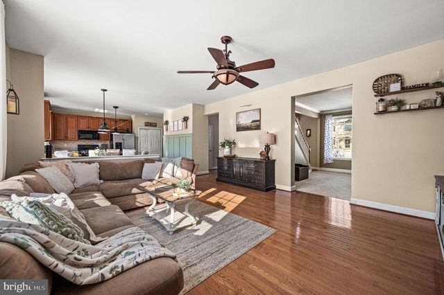 38 WICK DR, Parkesburg, PA 19365