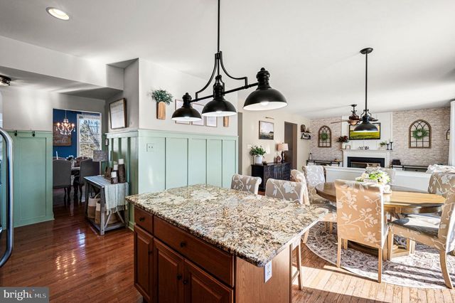 38 WICK DR, Parkesburg, PA 19365