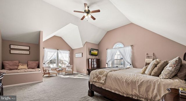 38 WICK DR, Parkesburg, PA 19365