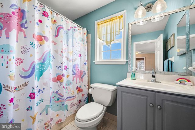 38 WICK DR, Parkesburg, PA 19365