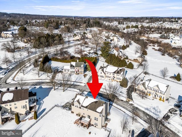 38 WICK DR, Parkesburg, PA 19365