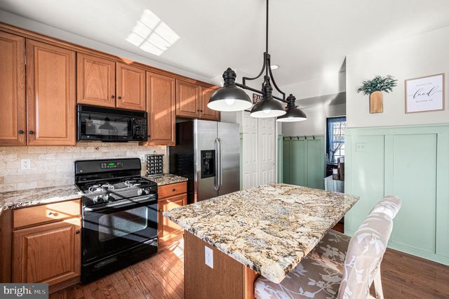 38 WICK DR, Parkesburg, PA 19365