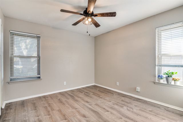 700 Oak Grove Lane, Royse City, TX 75189