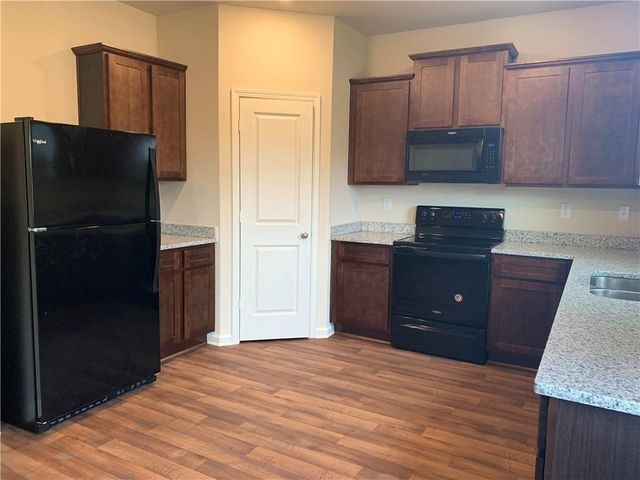 788 Independence Avenue, Pendergrass, GA 30567