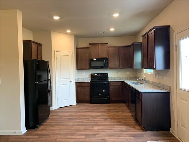 788 Independence Avenue, Pendergrass, GA 30567