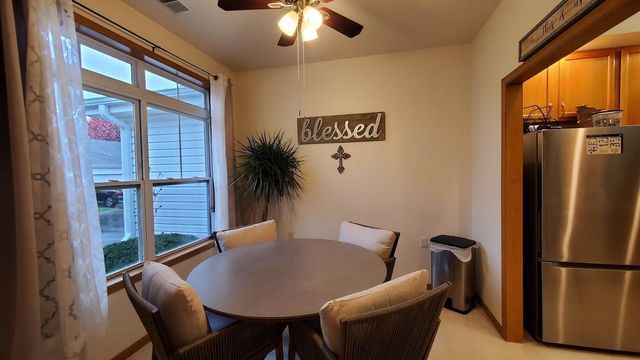 2226 Lower Afton Road E, Saint Paul, MN 55119