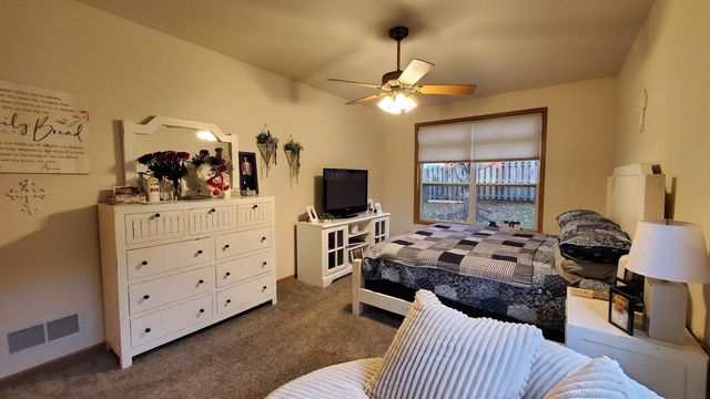 2226 Lower Afton Road E, Saint Paul, MN 55119