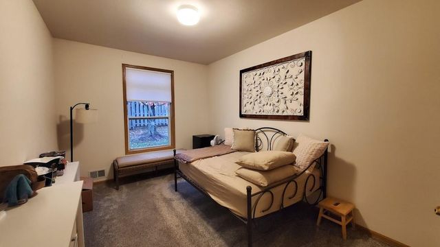 2226 Lower Afton Road E, Saint Paul, MN 55119