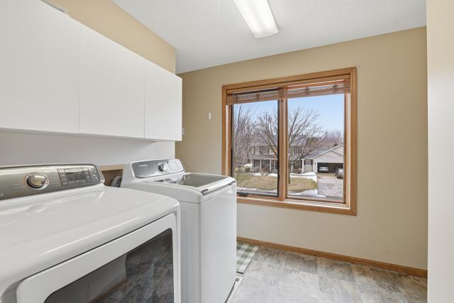 20355 Jupiter Way, Lakeville, MN 55044