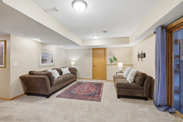 20355 Jupiter Way, Lakeville, MN 55044