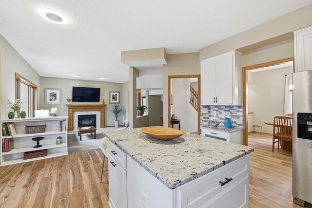 20355 Jupiter Way, Lakeville, MN 55044