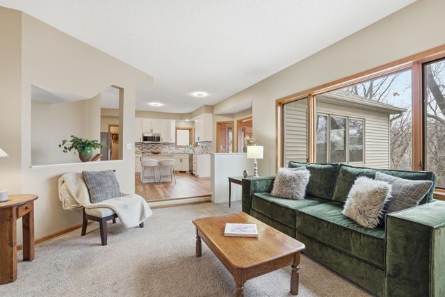 20355 Jupiter Way, Lakeville, MN 55044