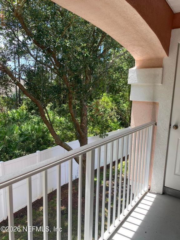 13848 HERONS LANDING Way 12-6, Jacksonville, FL 32224